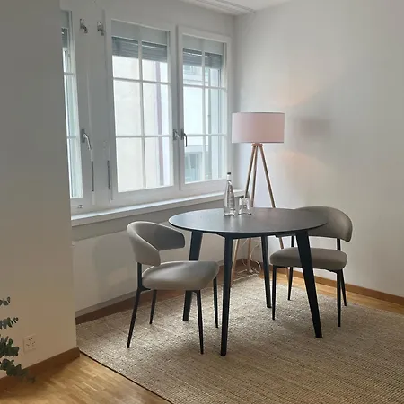 Old Town 10 Min To Mainstation With Washer & Dryer Apartment Zürich